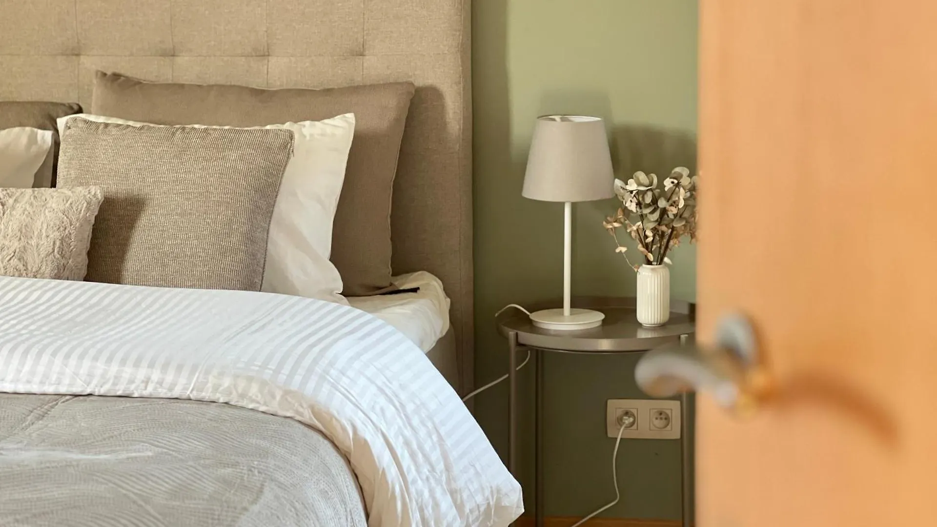 Isa'Bellescale - Fully Equipped House 2Km From Brussels South Airport Villa Ransart Holiday home